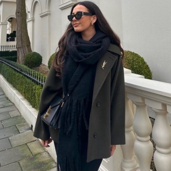 Zara Wool Blend Short Coat - Picture 2 of 16